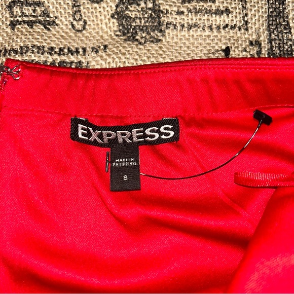 Express Women NWOT! Hot Red Strapless Scuba Flounce Stretch Dress Size 8 - Picture 8 of 17